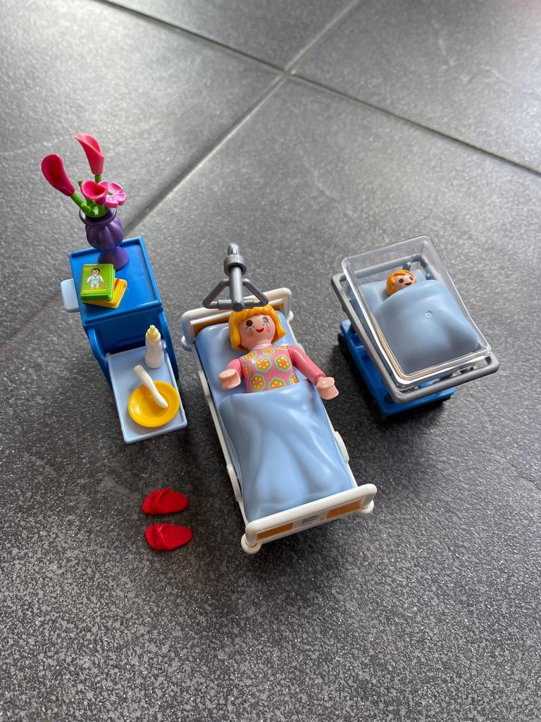 Playmobil City Life Kraamkamer met babybed (setnummer 6660), Kinderen en Baby's, Speelgoed | Playmobil, Ophalen of Verzenden, Zo goed als nieuw