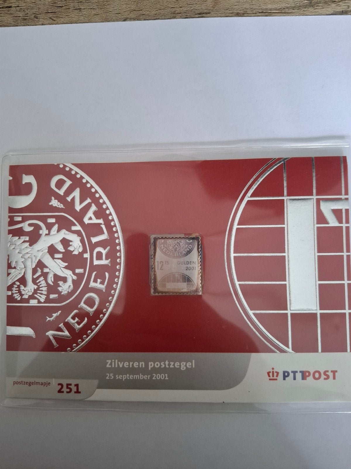 Zilveren postzegel Nederland 2001 - PTT Post, Ophalen, Na 1940, Postfris