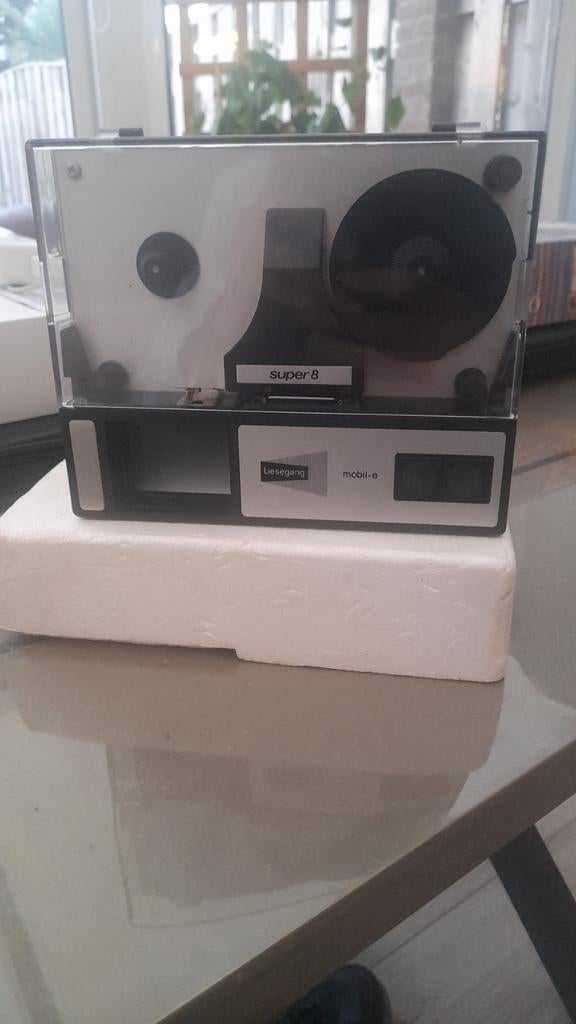 Liesegang mobil-e Super 8 Film Projector, Audio, Tv en Foto, Ophalen, Gebruikt