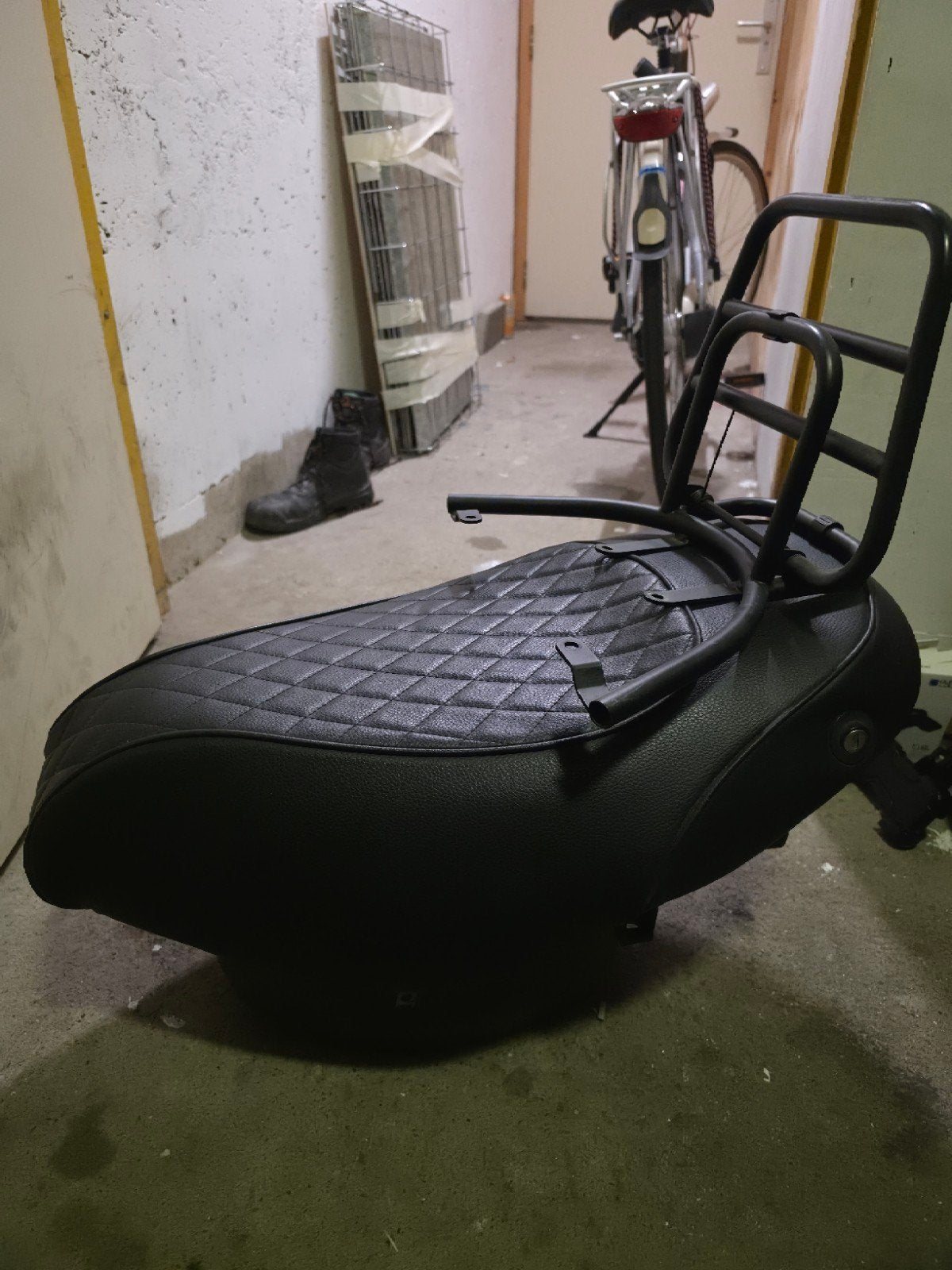 Piaggio Zip 2000 / Zip SP Zadel + Buddybak & Achterbeugel, Ophalen of Verzenden