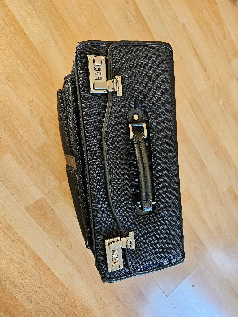 pilotenkoffer, Overige materialen, Minder dan 50 cm, Zo goed als nieuw, Minder dan 35 cm