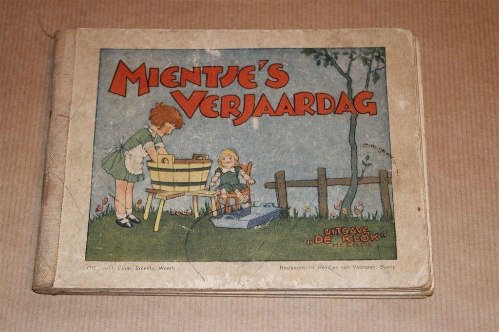Vintage Prentenboekje Mientje's Verjaardag [ca. 1930], Ophalen of Verzenden, Gelezen
