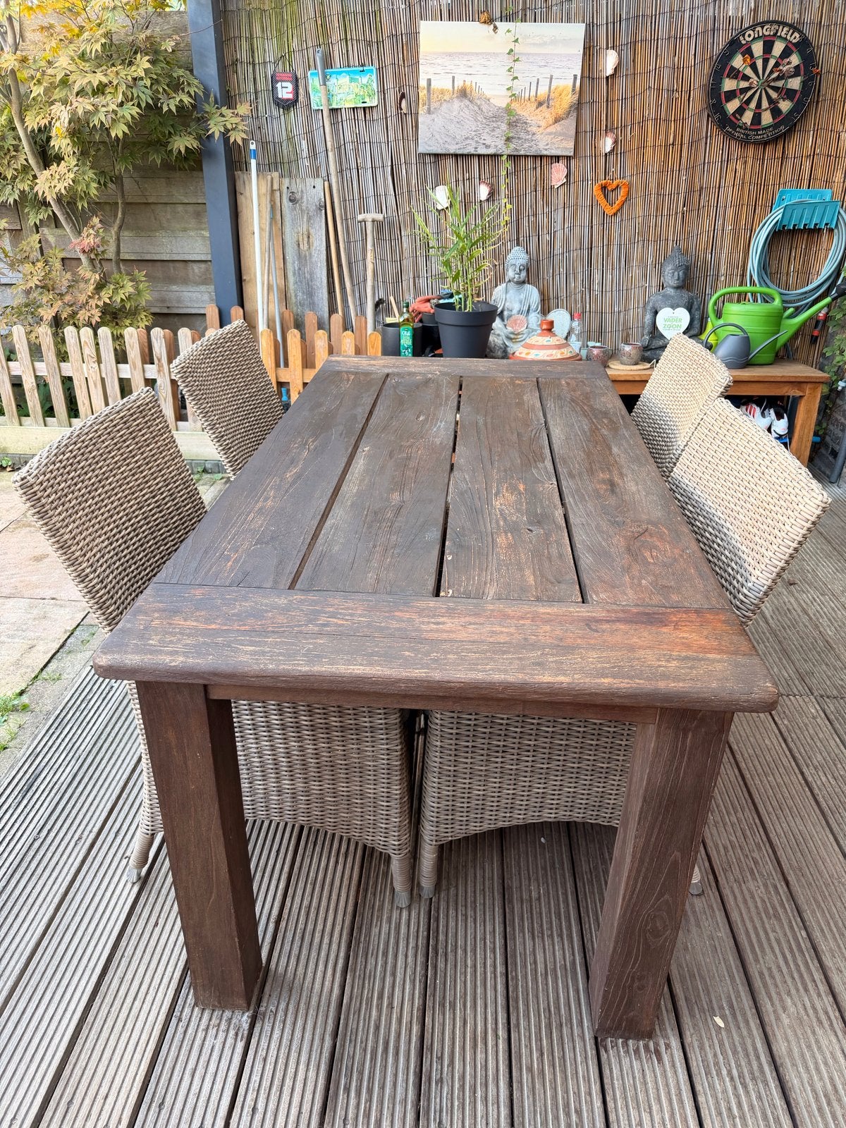 Robuuste Teakhouten Tuintafel met 4 Wicker Stoelen, Tuin en Terras, Ophalen, 4 zitplaatsen, Gebruikt, Eettafel