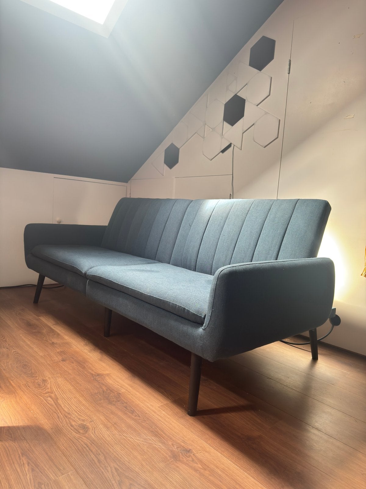 Slaap bank blauw, Huis en Inrichting, Banken | Sofa's en Chaises Longues, Ophalen, Zo goed als nieuw