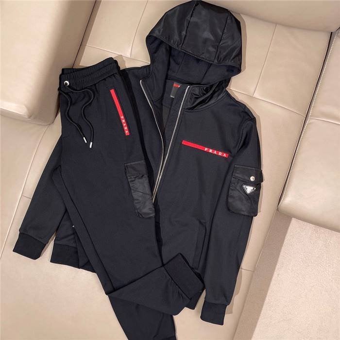 Prada Trainingspak, Kleding | Heren, Ophalen of Verzenden, Nieuw, Overige maten