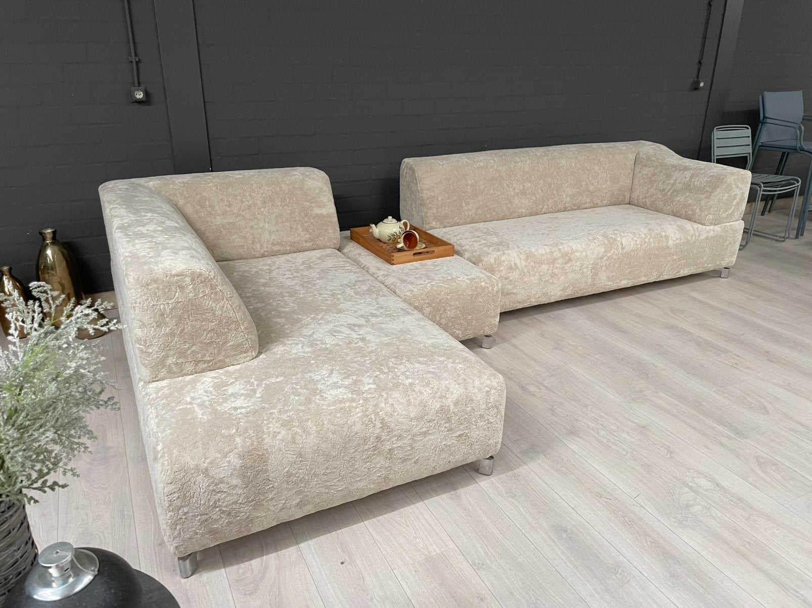 Leolux faya lobi hoekbank + hocker Nieuw, Huis en Inrichting, Ophalen, Nieuw, Stof, Moderen