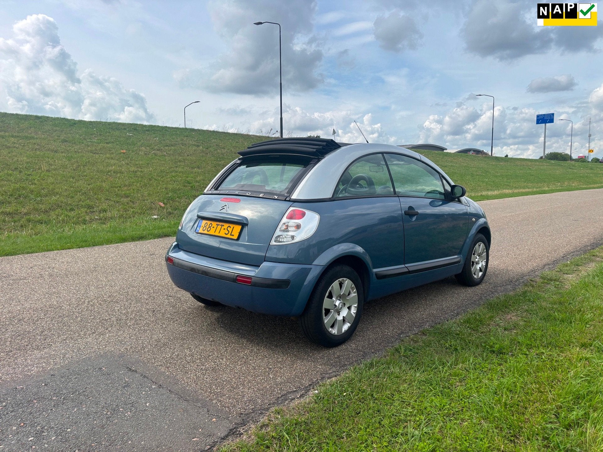 Citroen C3 Pluriel 1.4i, Auto's, Voorwielaandrijving, 15 km/l, Origineel Nederlands, Bedrijf