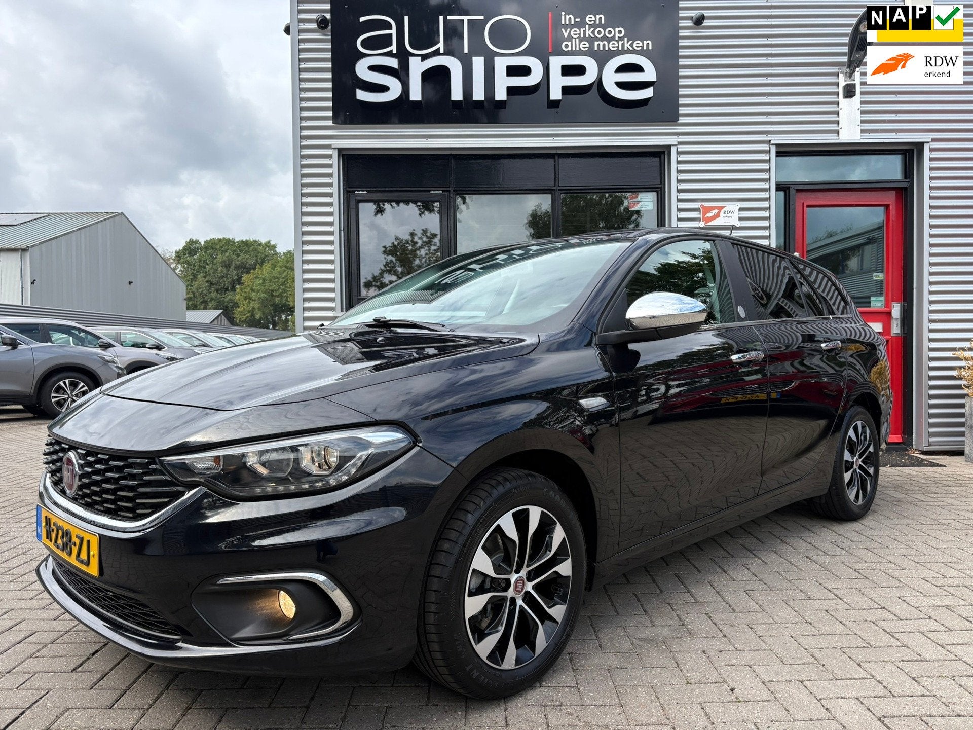 Fiat Tipo Stationwagon 1.4 Mirror - DISTRIBUTIE RECENT VERVA, Auto's, Fiat, Voorwielaandrijving, Stof, Gebruikt, Zwart