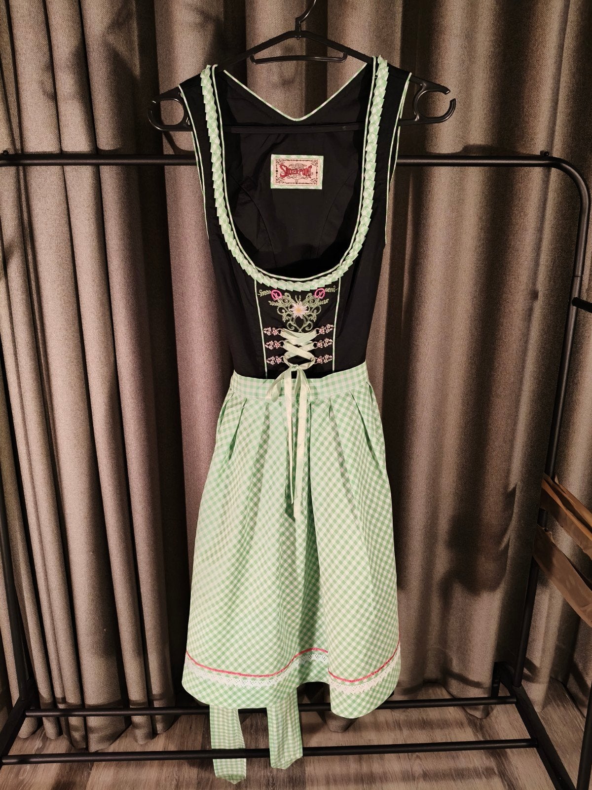 Dirndl jurk van Stockerpoint, maat 32, Zwart, Ophalen of Verzenden, Zo goed als nieuw, Knielengte
