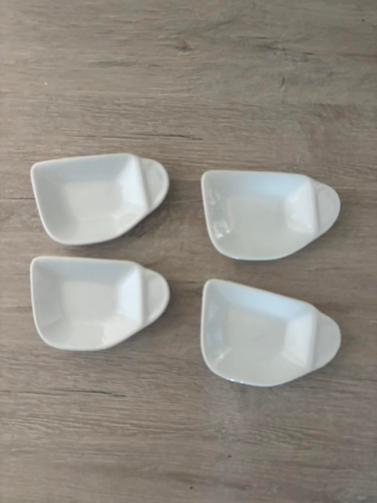 4 x schaaltje voor theezakje of sausje, Ophalen of Verzenden, Glas, Overige stijlen, Schaal of Schalen