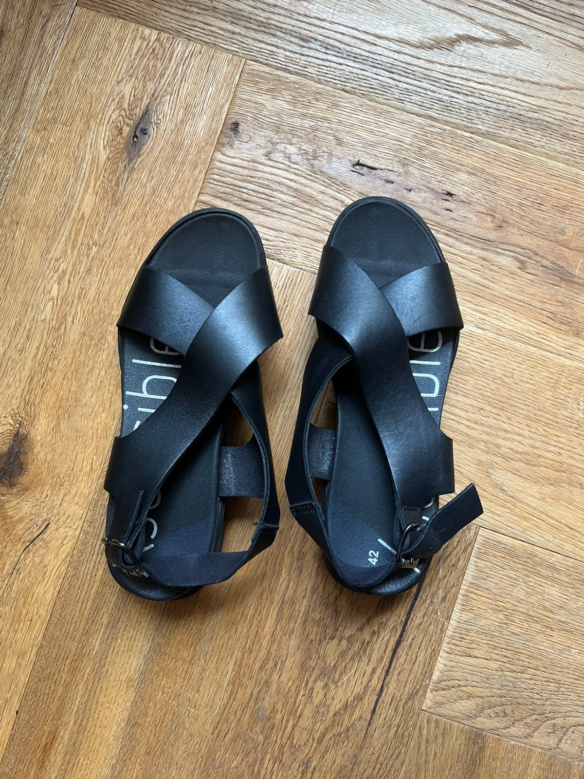 Zwarte Xsensible Sandalen 30036 mt 42, Kleding | Dames, Schoenen, Ophalen of Verzenden, Zo goed als nieuw, Zwart, Sandalen of Muiltjes