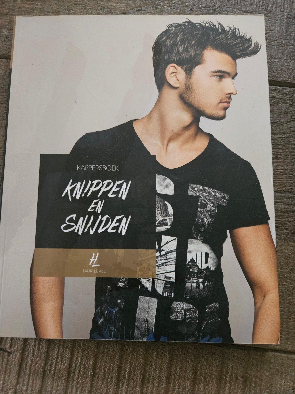 Kappersboek Knippen en Snijden - Hair Level, Ophalen of Verzenden