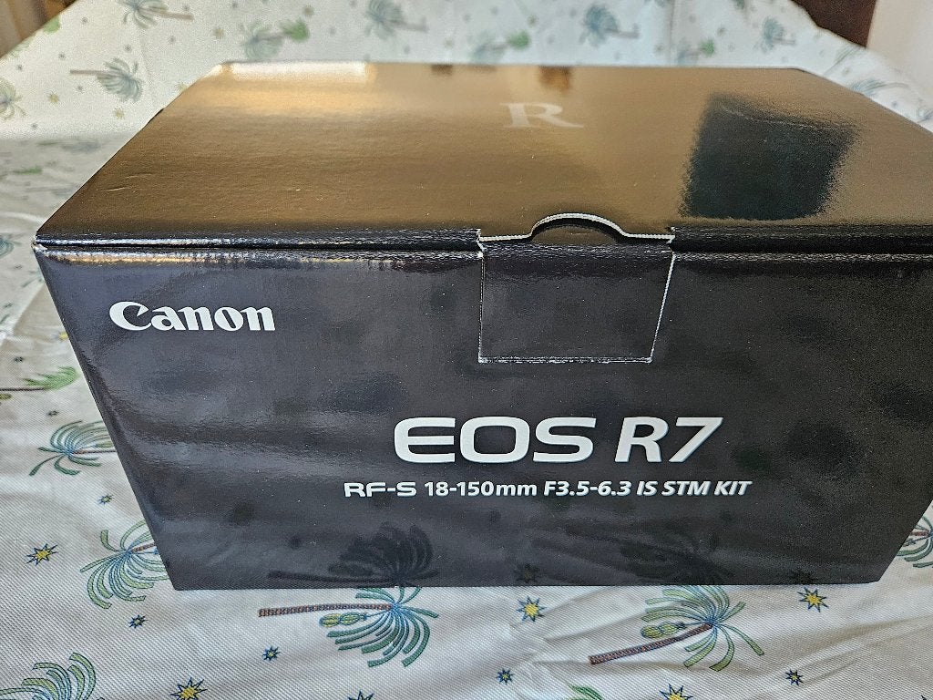 Canon EOS R7 RF-S 18-150mm F3.5-6.3 IS STM KIT, Audio, Tv en Foto, Fotocamera's Digitaal, Ophalen, Bluetooth, 32 megapixels, Zo goed als nieuw
