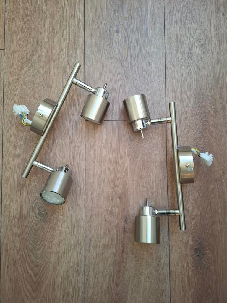 2x Philips opbouwspot incl. lichtbron - Veenendaal, Huis en Inrichting, Lampen | Spots, Ophalen, Gebruikt, Metaal of Aluminium