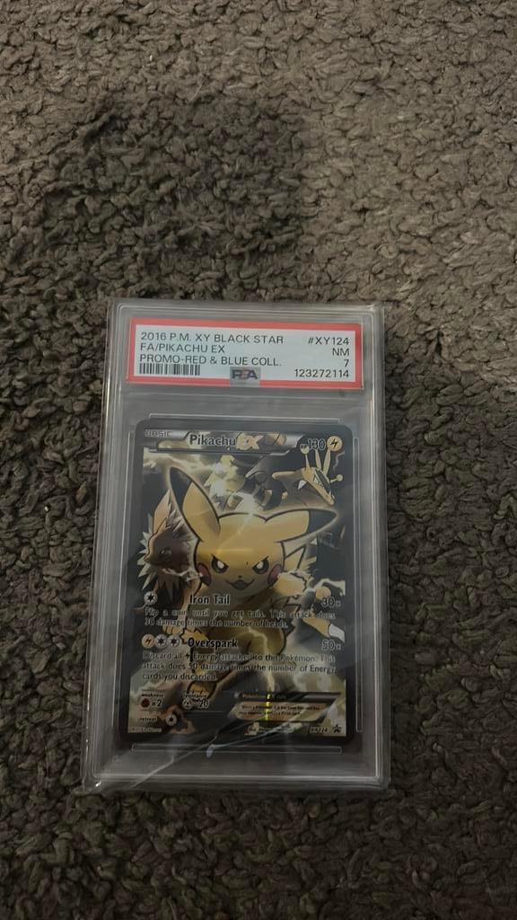 PSA 7 Pikachu #XY124 Promo, Verzenden, Zo goed als nieuw
