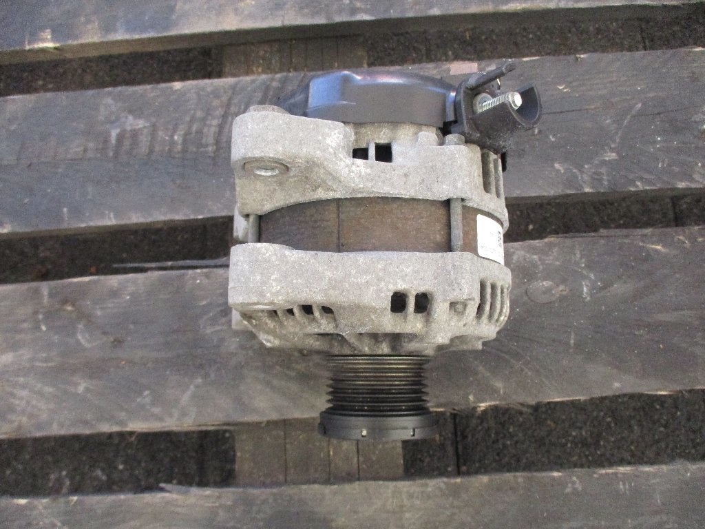 Dynamo Ford Fiesta 1.0 Ecoboost CV6T-13000-FA, Auto-onderdelen, Ophalen of Verzenden, Gebruikt, Ford