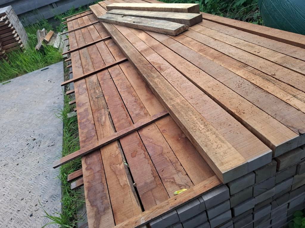 Hardhout palen balken 3 meter bezorgen mogelijk, Ophalen, Nieuw, Hardhout, 250 cm of meer