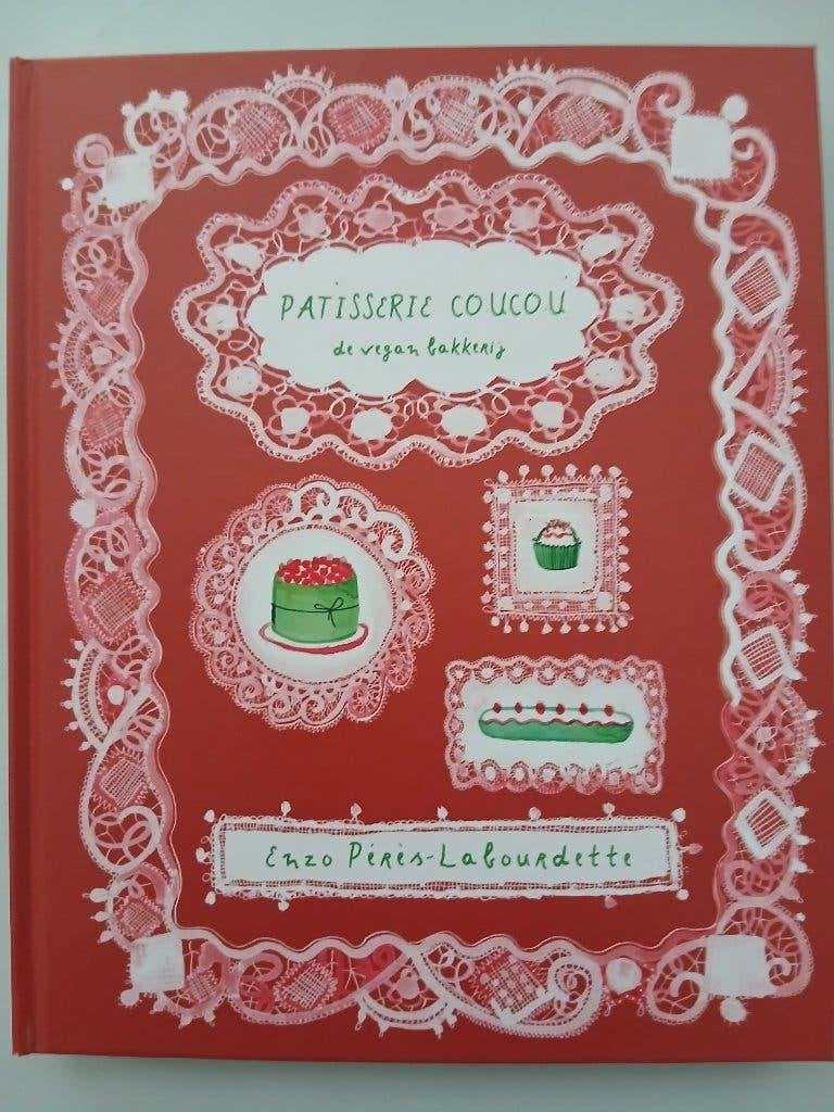 Patisserie Coucou - Enzo Peres Labourdette, Nieuw, Ophalen of Verzenden, Enzo Peres Labourdette, Taart, Gebak en Desserts