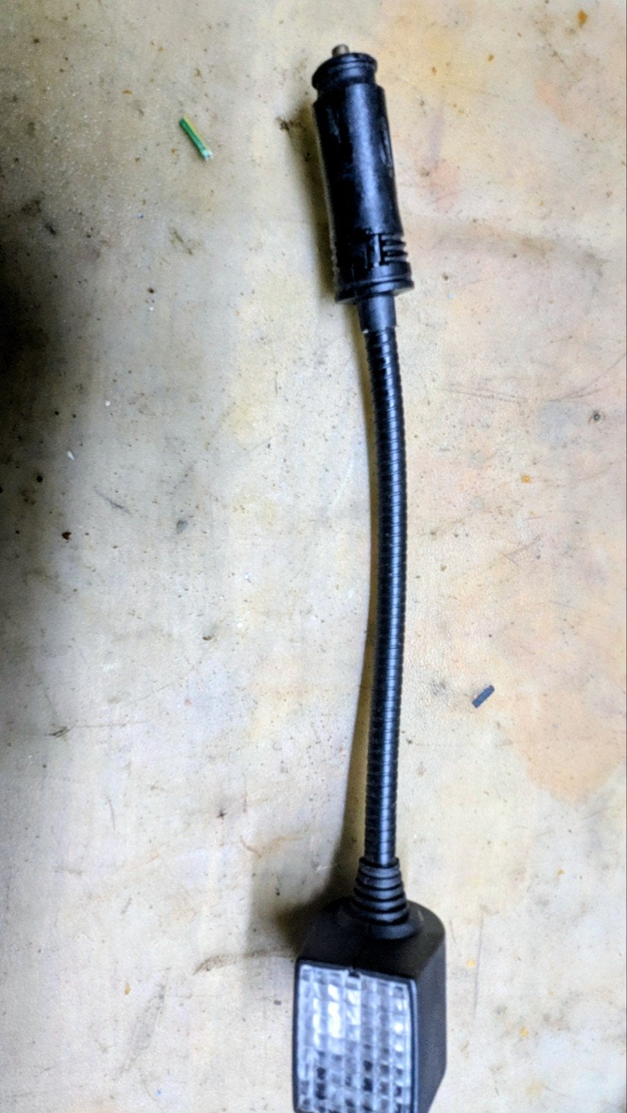 Hella flexibele leeslamp 12V met sigarettenaansteker, Ophalen of Verzenden, Gebruikt