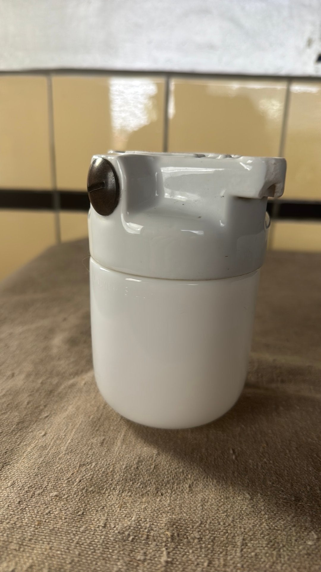 Kleine buitenlamp of stallamp van glas en porselein Bauhaus, Overige merken, Gebruikt, Glas, E27 (groot)