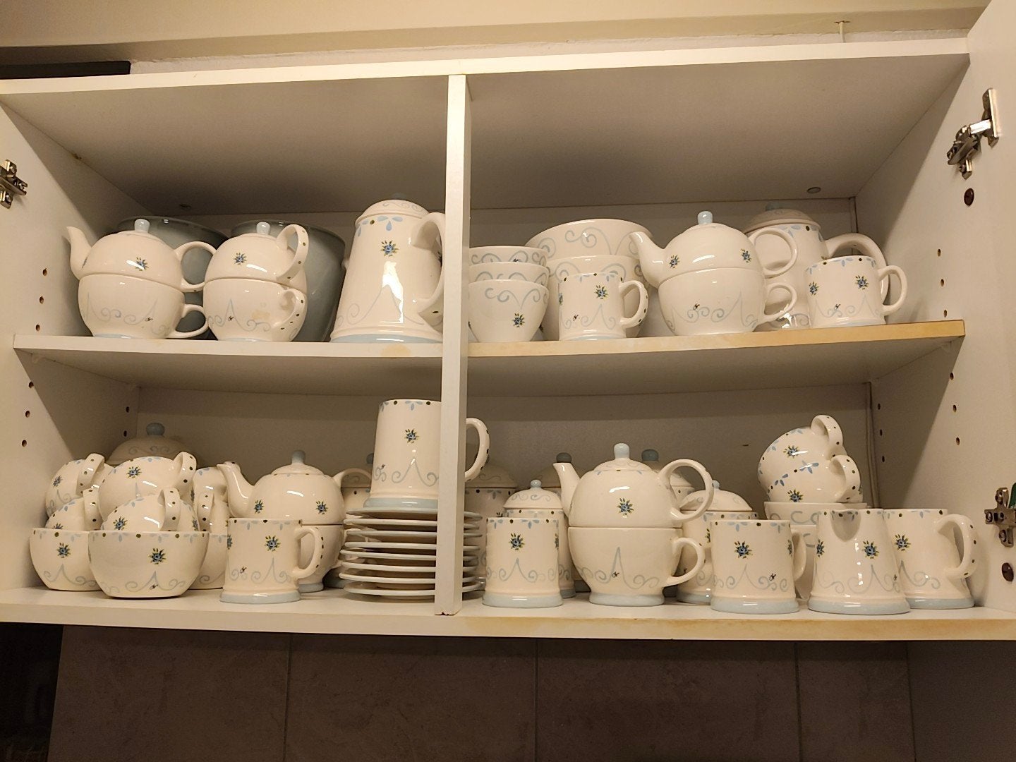 Jet servies Noa, Ophalen, Overige typen, Zo goed als nieuw, Overige stijlen