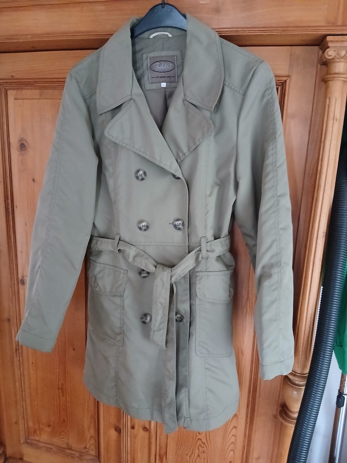 Eddy's Jackets groene trenchcoat - Maat L, Kleding | Dames, Ophalen of Verzenden, Zo goed als nieuw, Maat 42/44 (L), Groen