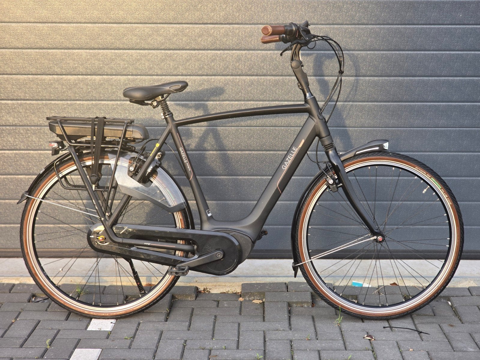 Mooie Gazelle orange c8 elektrische fiets met Gps, Fietsen en Brommers, Fietsen | Heren | Herenfietsen, Ophalen, Zo goed als nieuw