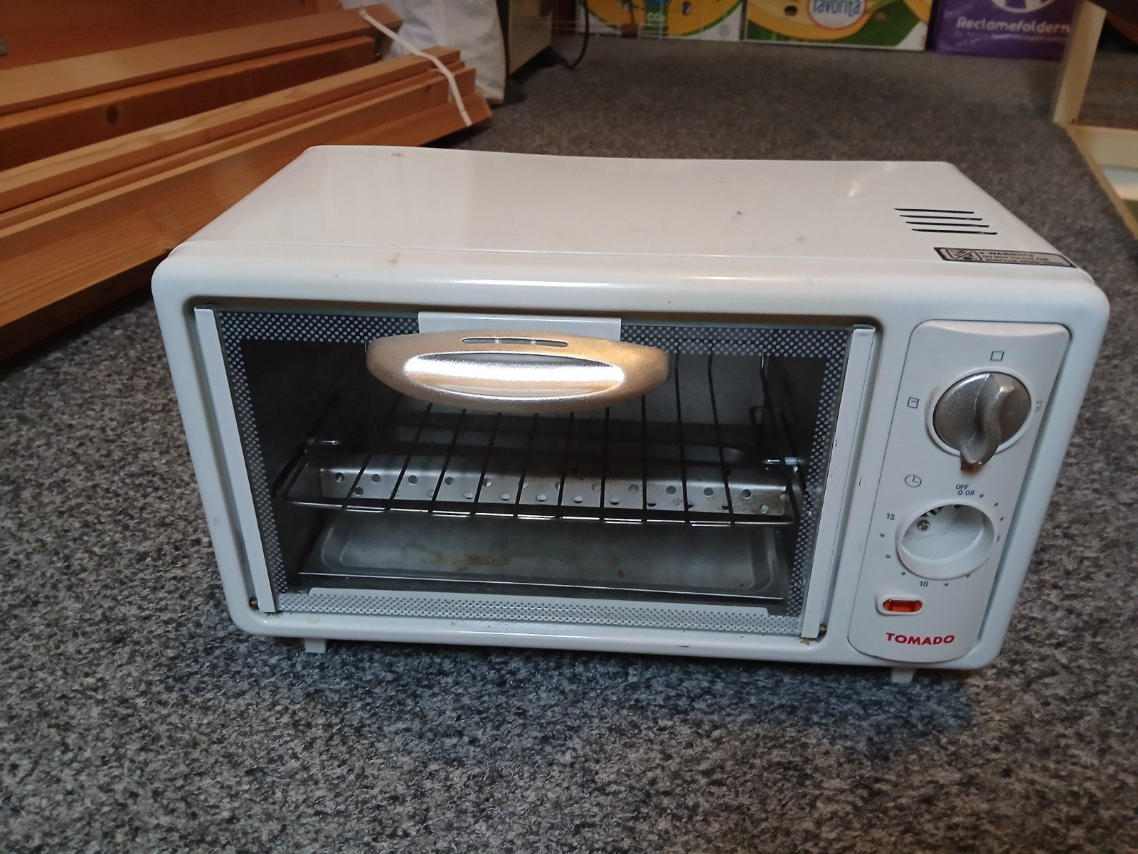Tomado Mini-oven - Compacte en functionele oven, Minder dan 45 cm, Minder dan 45 cm, Ophalen of Verzenden, Vrijstaand