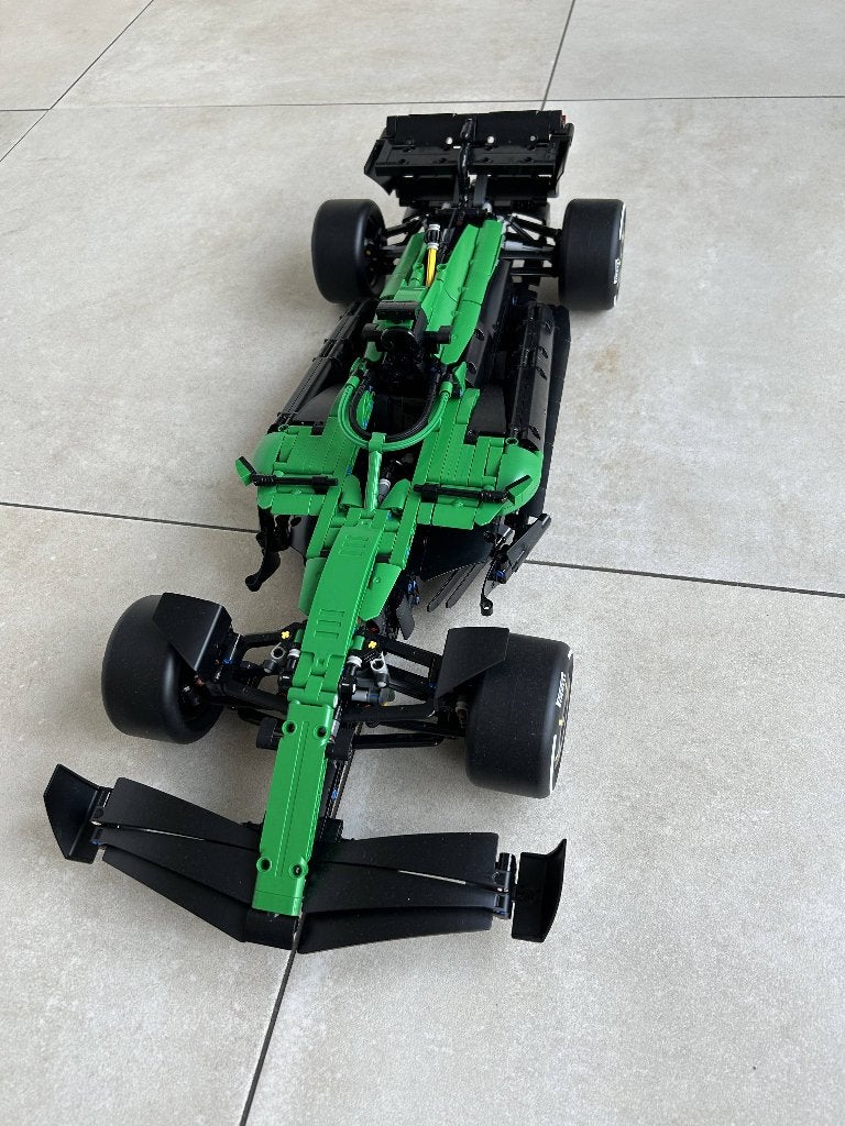 Lego 42240 Aston Martin Aramco AMR25, Lego, Ophalen of Verzenden, Zo goed als nieuw, Technic
