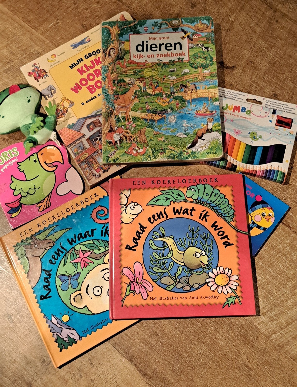 gratis kinderboeken, waaronder twee zoekboeken, Gelezen, Fictie algemeen, Jongen of Meisje, Ophalen of Verzenden
