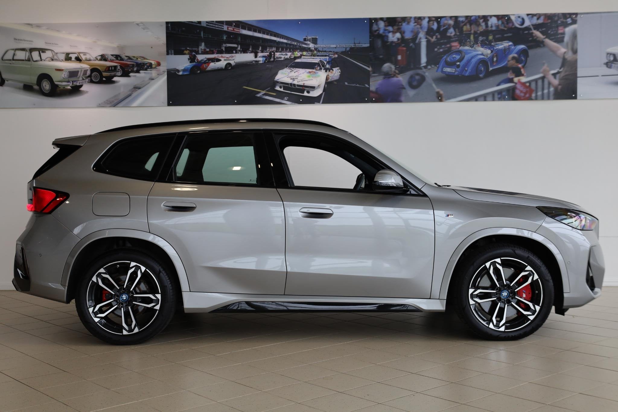 BMW X1 xDrive25e | M Sport Pro | Adaptieve LED | Stoelverwar, Stof, Gebruikt, 105 min, Bedrijf