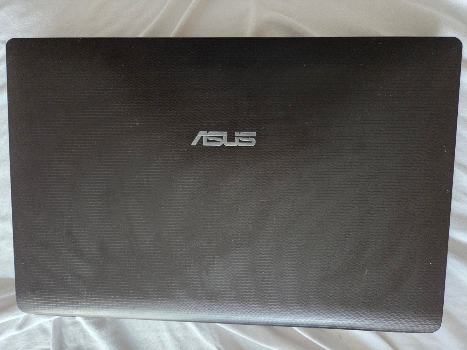 ASUS K73S 17" Laptop met 2 SSD's, Onbekend, Gebruikt, Qwerty, 8 GB