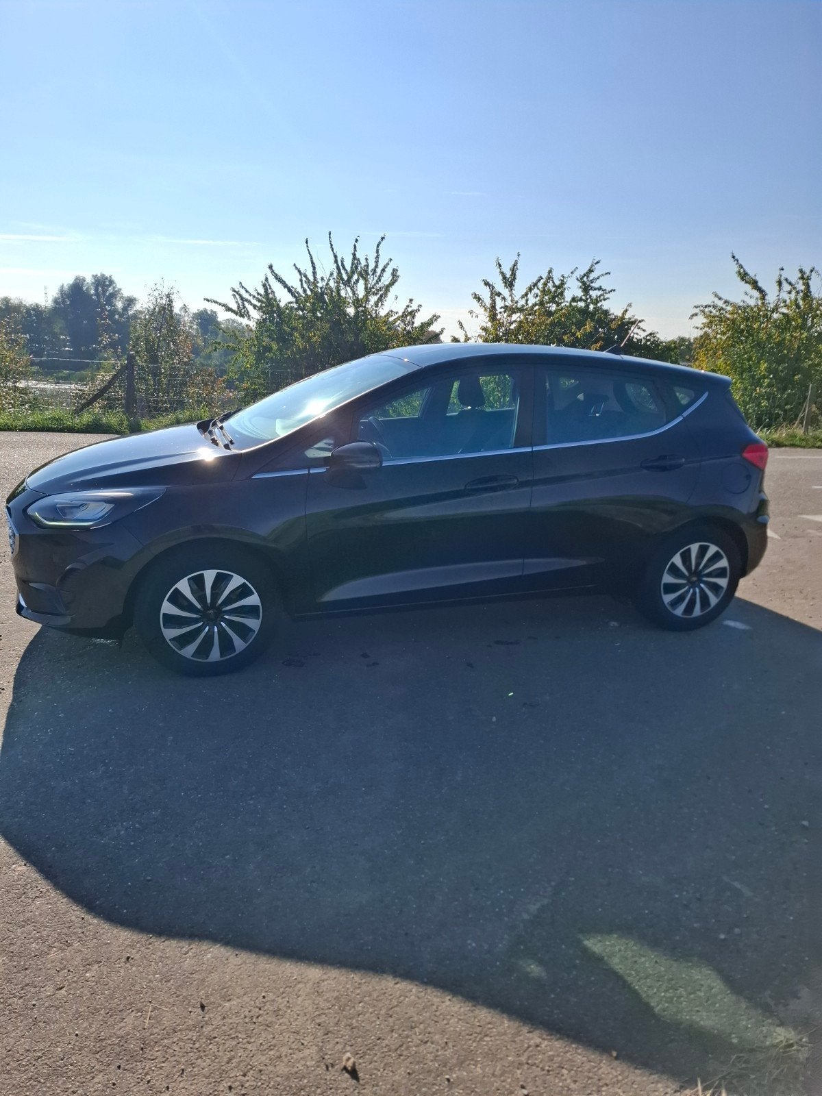 Ford Fiësta 1.0 Ecoboost Hybrid 125pk 2022 Zwart, Auto's, Voorwielaandrijving, Zwart, 1133 kg, Origineel Nederlands