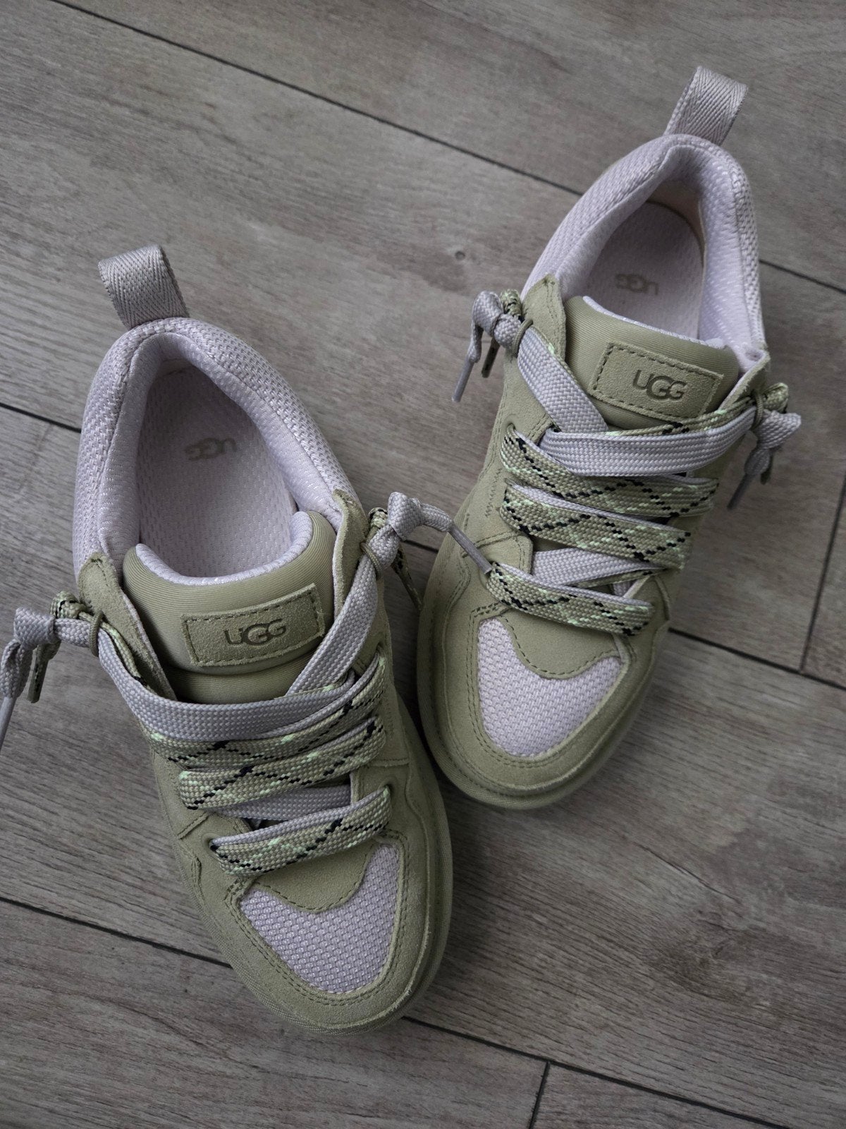 ugg sneakers, UGG, Ophalen of Verzenden, Groen, Sneakers of Gympen