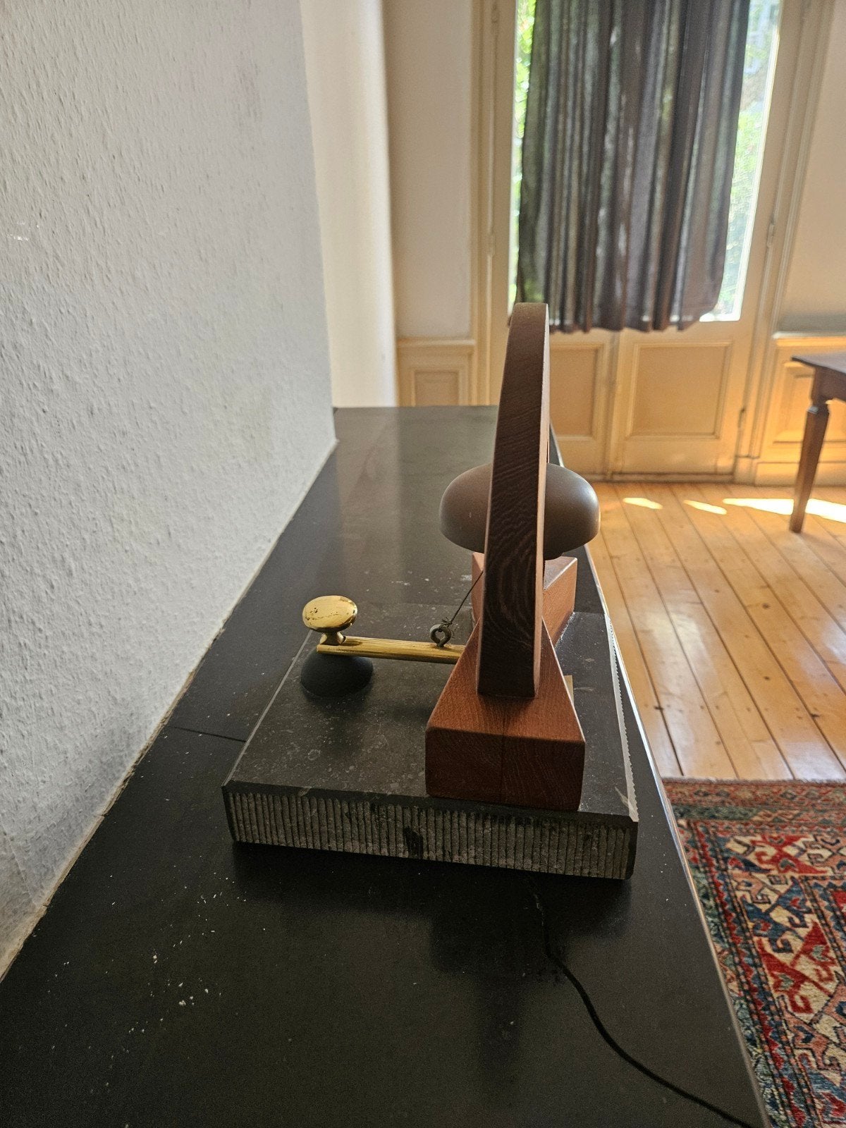 Vintage Deurbel met Houten en Marmeren Basis, Antiek en Kunst, Ophalen