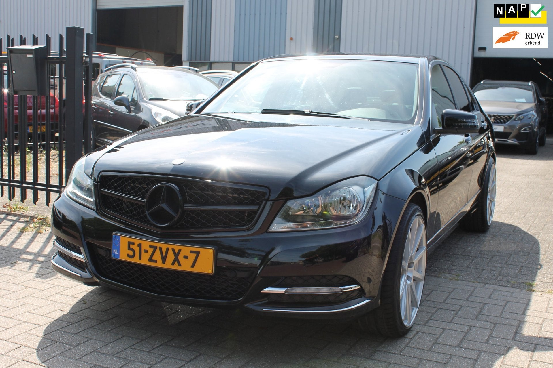 Mercedes-Benz C-klasse 180 Bns Class Avantgarde Facelift Nav, Euro 5, Achterwielaandrijving, Zwart, Leder en Stof