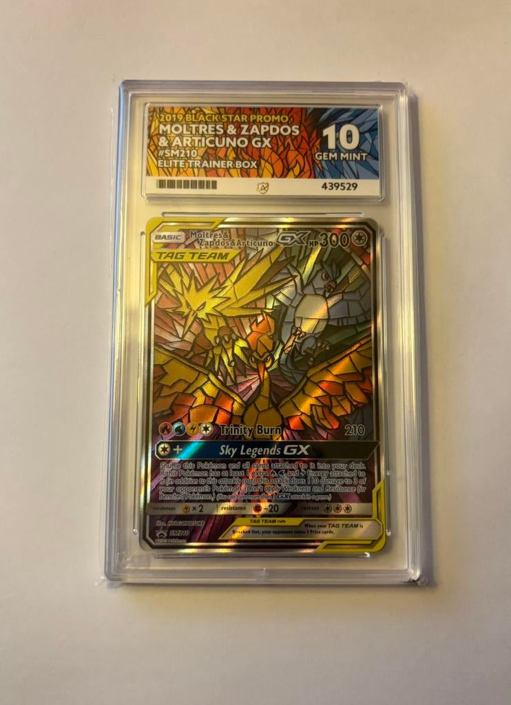 ACE 10 Moltres & Zapdos & Articuno GX SM210 Black Star Promo, Ophalen, Nieuw