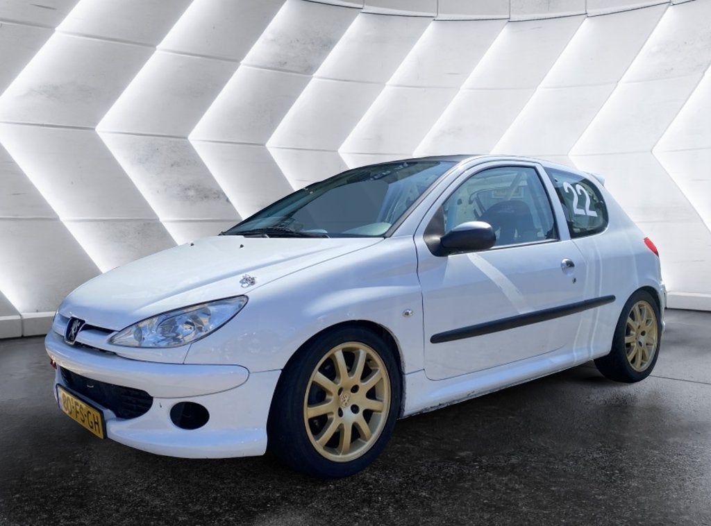 Peugeot 206 TRACKDAY 206 GTI CUP 2.0-16V GTI (bj 2000), Auto's, Oldtimers, 135 pk, Origineel Nederlands, Bedrijf, Handgeschakeld