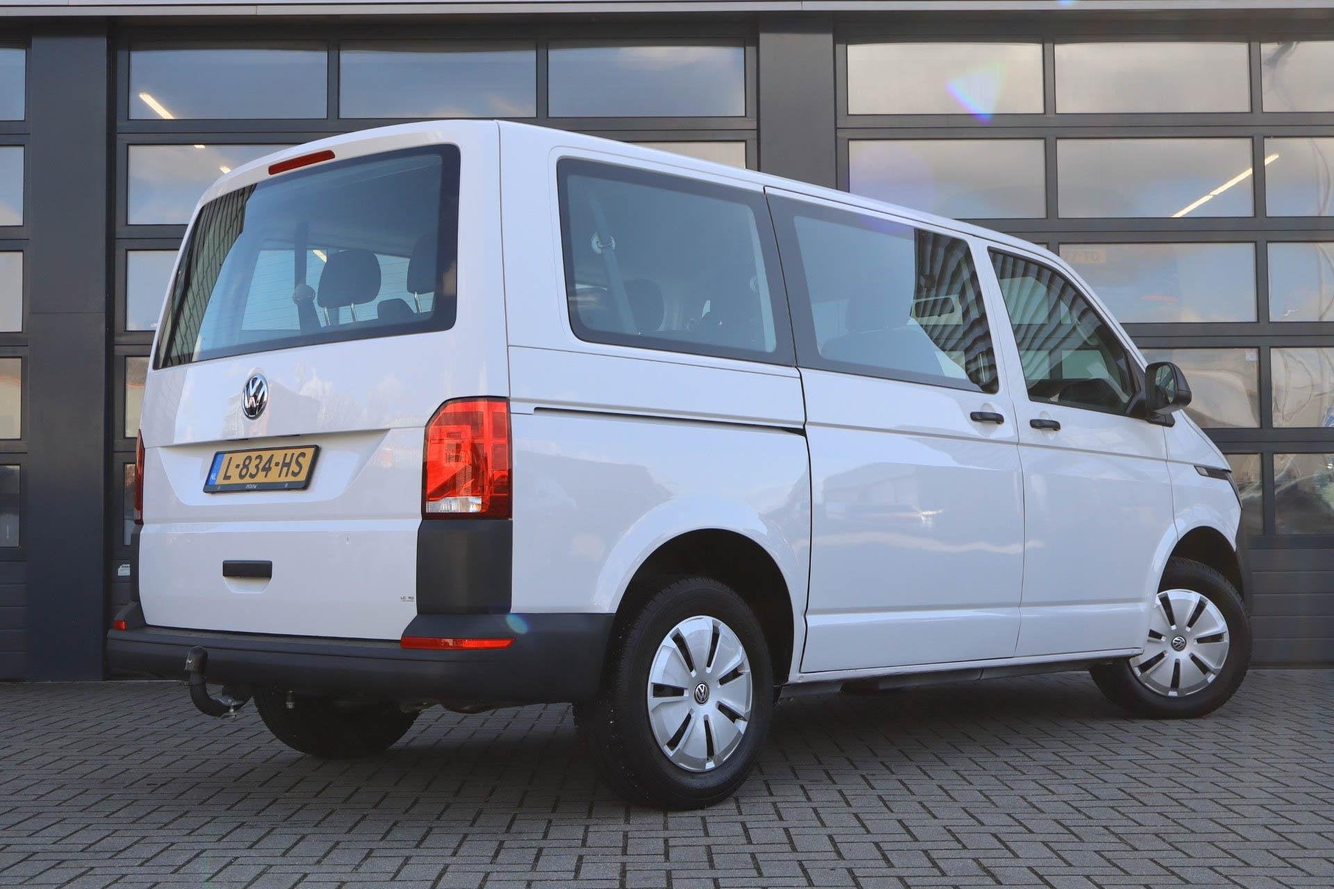 Volkswagen Transporter Kombi 2.0 TDI 110pk L1H1 | 8-persoons, Voorwielaandrijving, Stof, Gebruikt, Wit