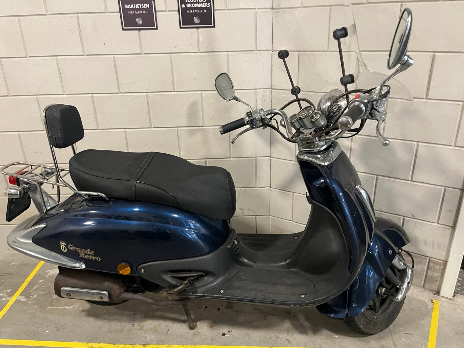 Grande retro scooter (geel kenteken) te koop, Ophalen, Gebruikt, Overige modellen, Maximaal 45 km/u