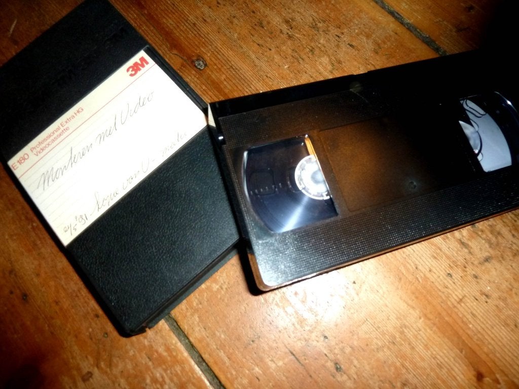 vhs VHS MONTEREN MET VIDEO CASSETTTE, Alle leeftijden, Ophalen of Verzenden, Gebruikt, Actie en Avontuur