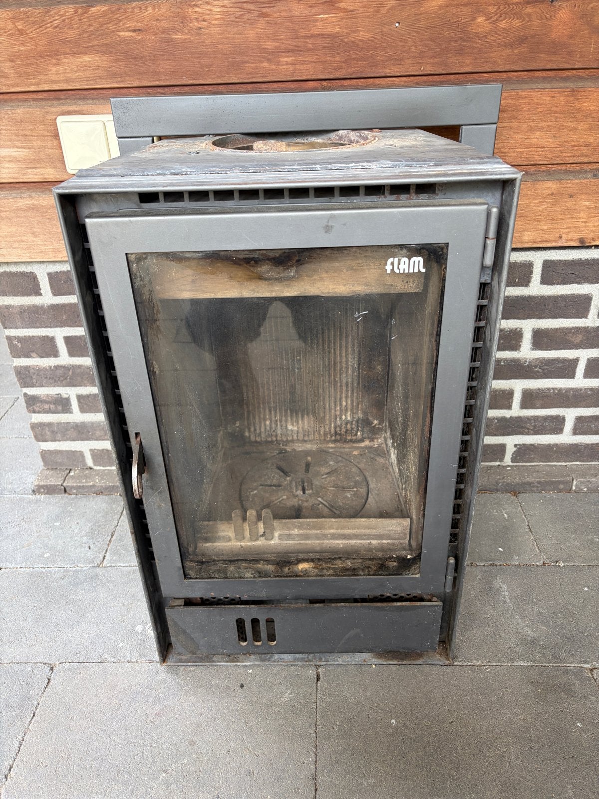 Flam Inbouw Houtkachel - Goed Functionerend met Sierlijst, Ophalen of Verzenden, Gebruikt, Inbouwhaard, Houthaard