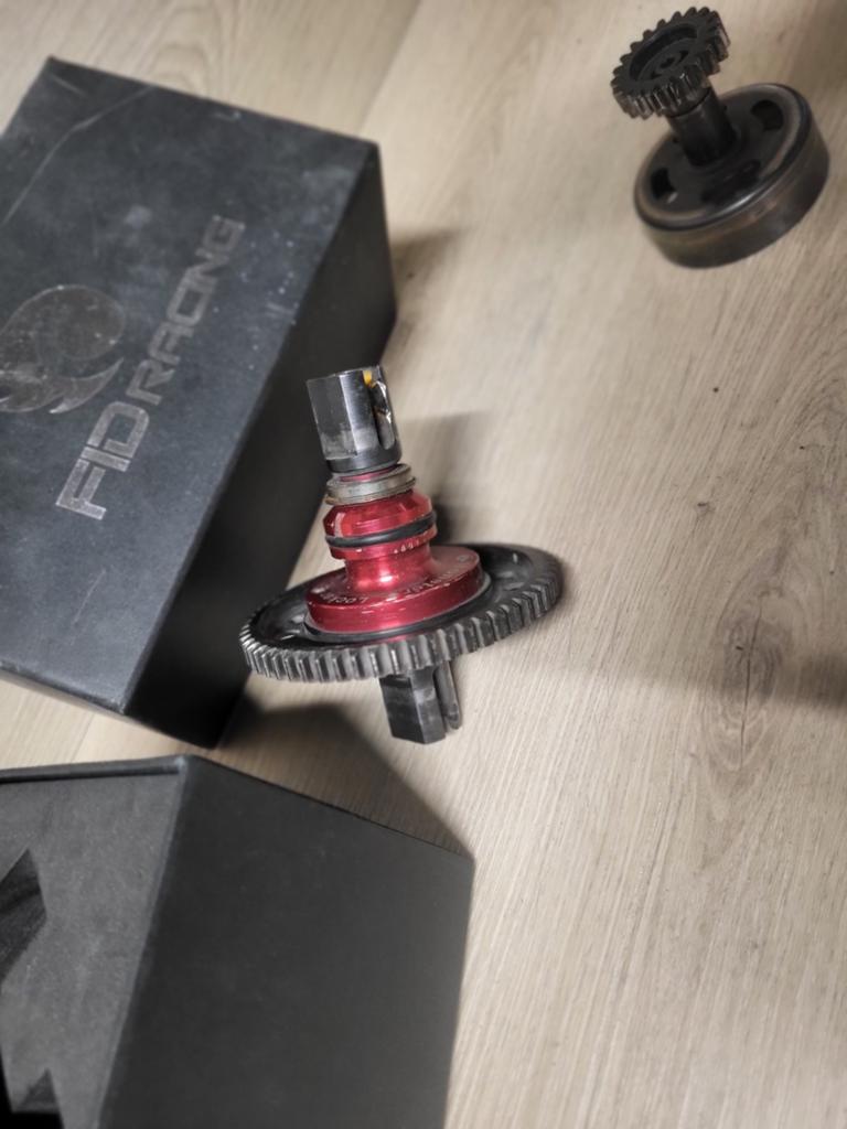 Losi 5ive T sperr diff, Benzine, Ophalen of Verzenden, Zo goed als nieuw, Onderdeel