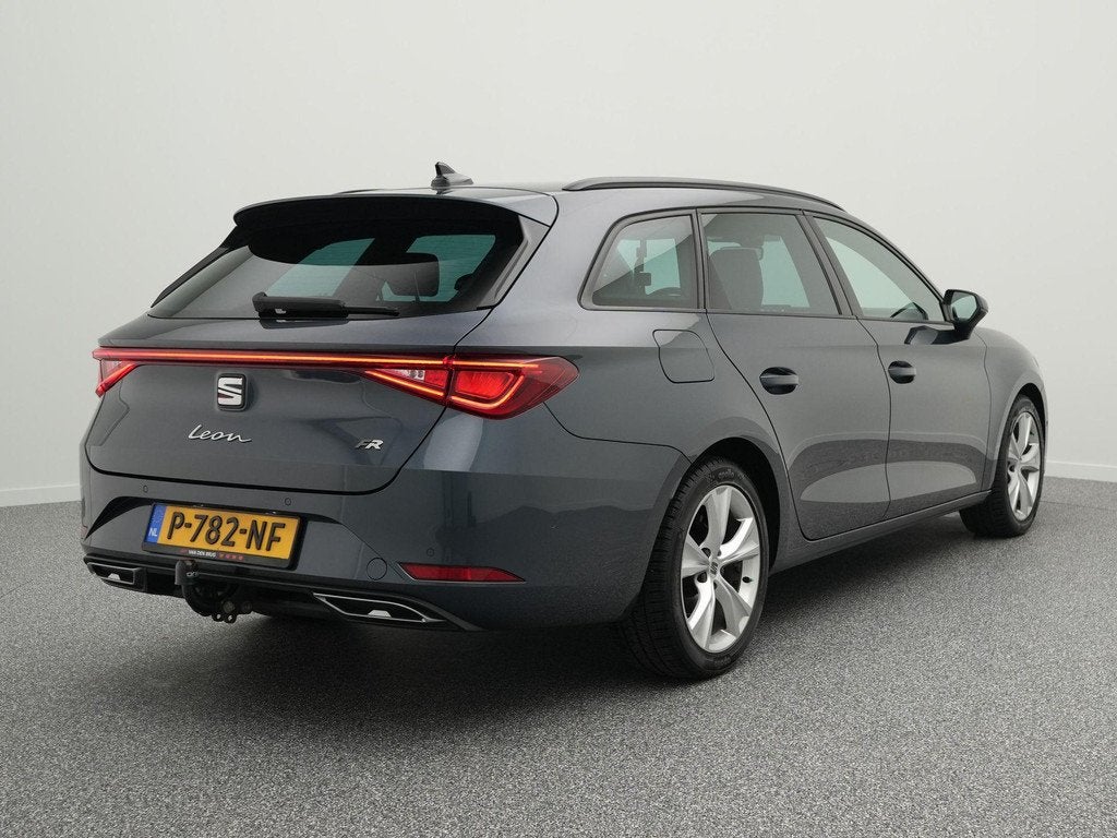 SEAT Leon Sportstourer 1.5 TSI 150pk FR Business Intense | T, Voorwielaandrijving, Stof, 4 cilinders, 150 pk