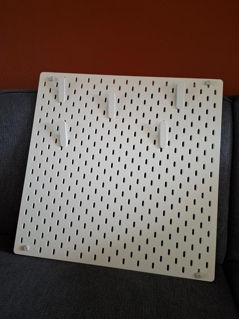 Ikea wandbord met 5 klemmen., Ophalen