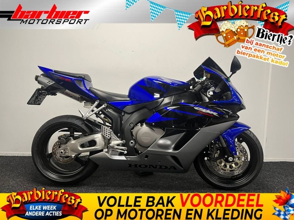 ⭐️⭐️Honda CBR 1000 RR FIREBLADE (bj 2005)⭐️⭐️, HONDA, 4 cilinders, Motorrijbewijs A, Bedrijf