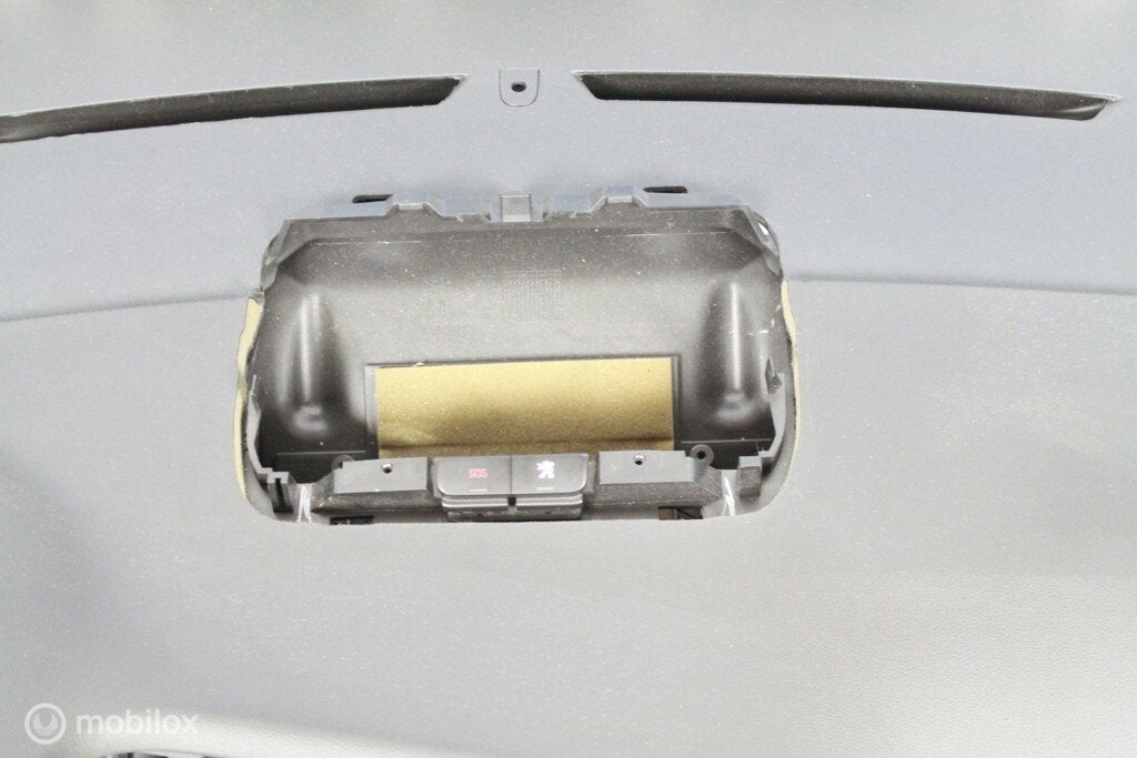 Airbag set - Dashboard met GPS Peugeot 5008 (2009-heden), Gebruikt, Ophalen of Verzenden