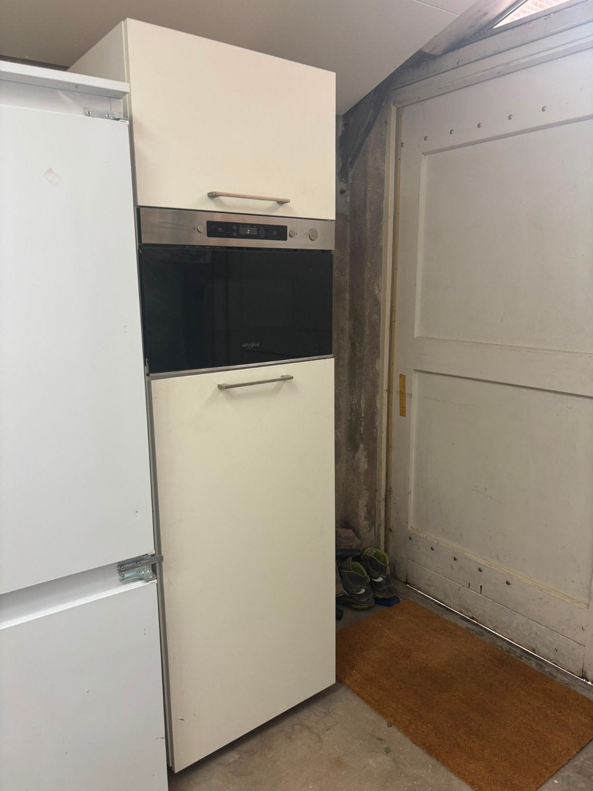 Bruynzeel keukenkast met Whirlpool inbouw combimagnetron, Ophalen, Minder dan 45 cm, Crisp, Inbouw