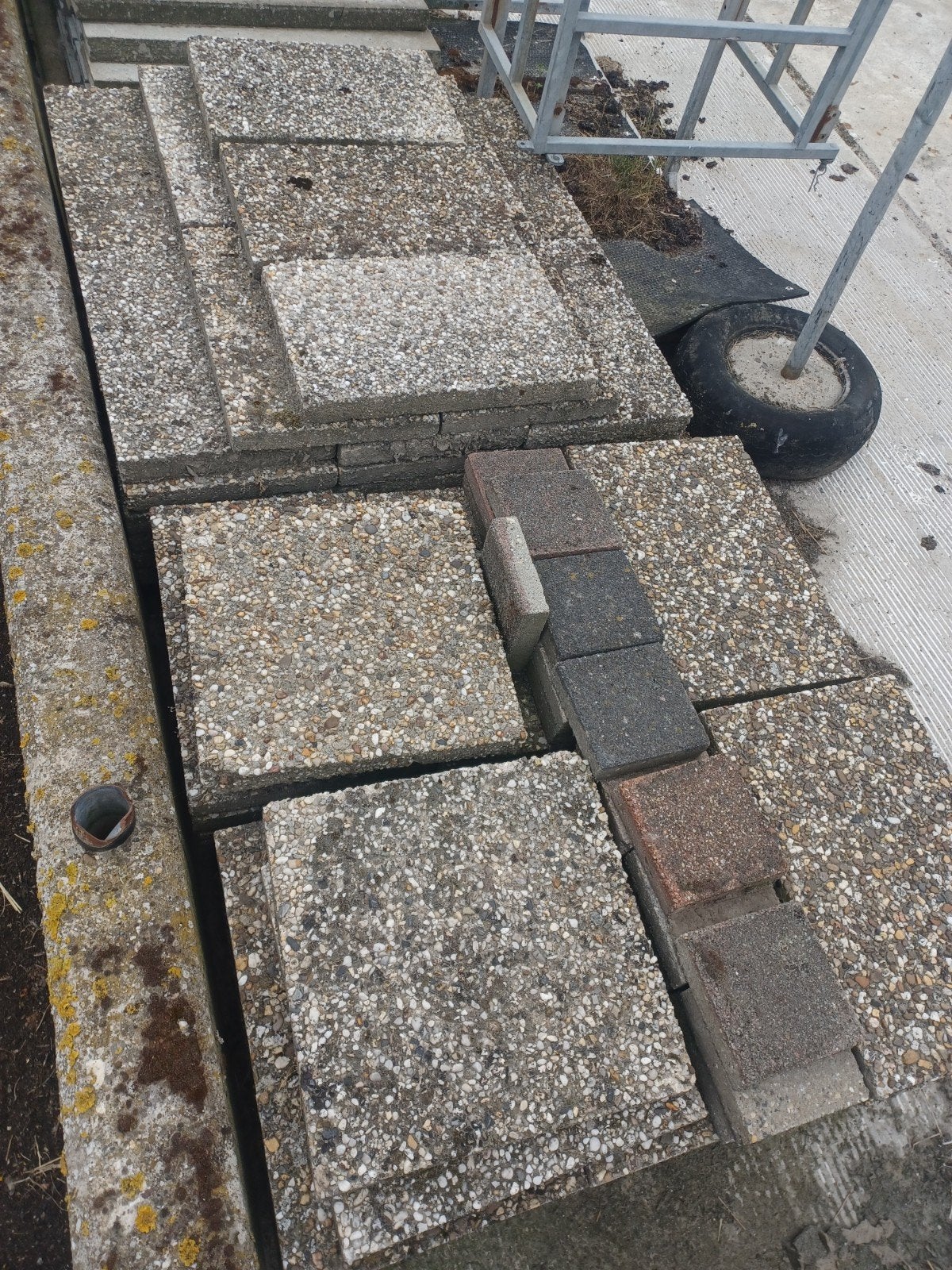 Grindtegels, T.E.A.B, Tuin en Terras, Tegels en Klinkers, Ophalen, Gebruikt, Beton, Terrastegels