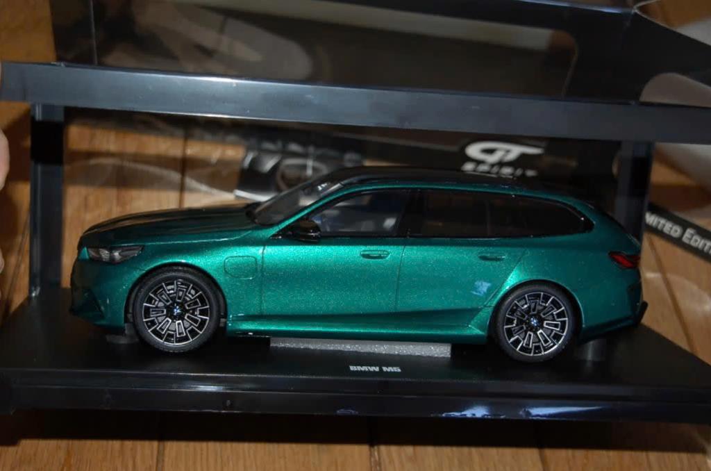 1:18 BMW M5 TOURING G99 2024 green GT509 GT spirit WRH, Verzenden, Zo goed als nieuw, Auto, Overige merken